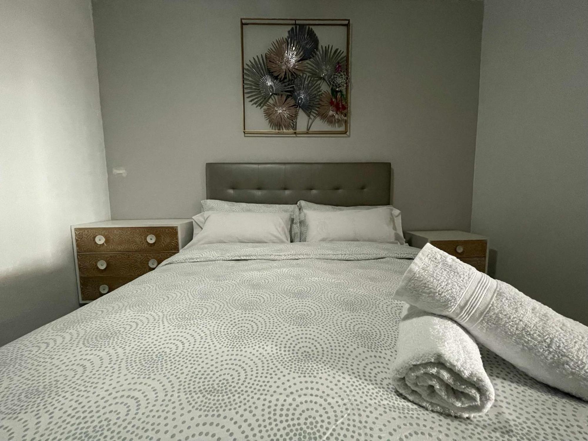 Markethome Bouganvilla 아데제 외부 사진