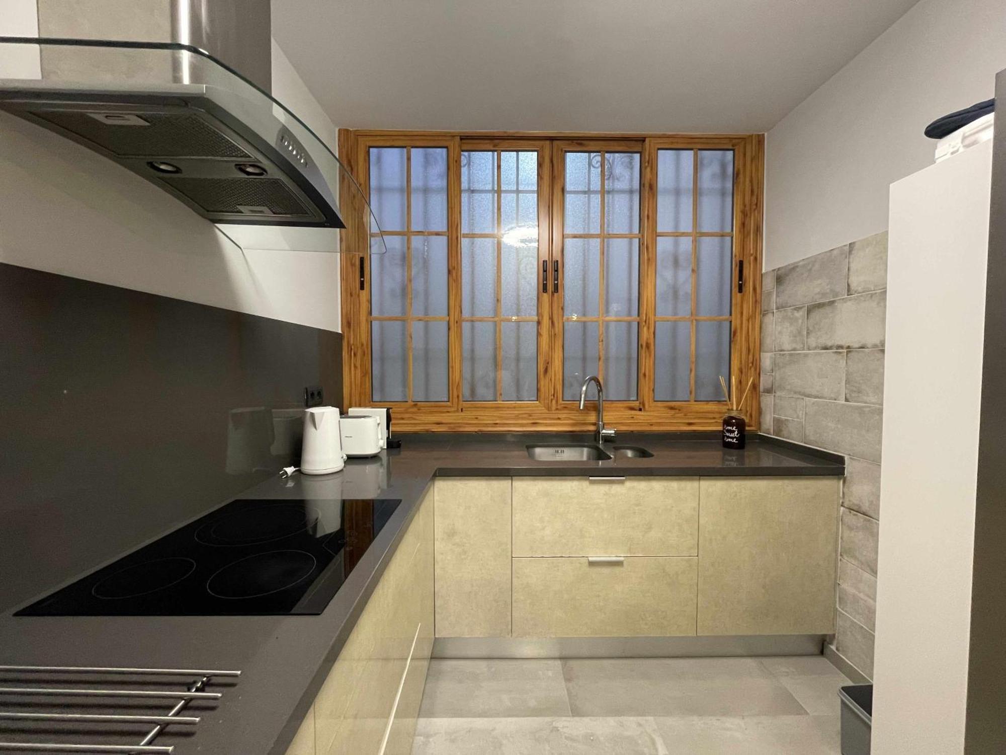 Markethome Bouganvilla 아데제 외부 사진